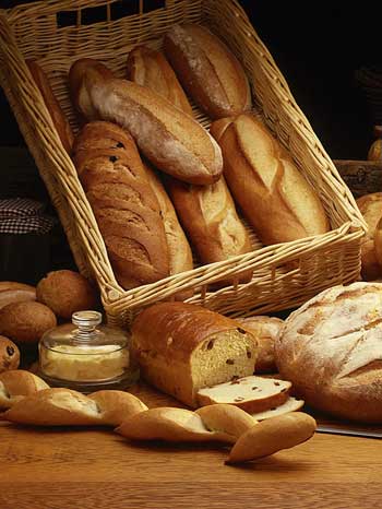 Frische Brötchen und Backwaren bei EDEKA Ermeling